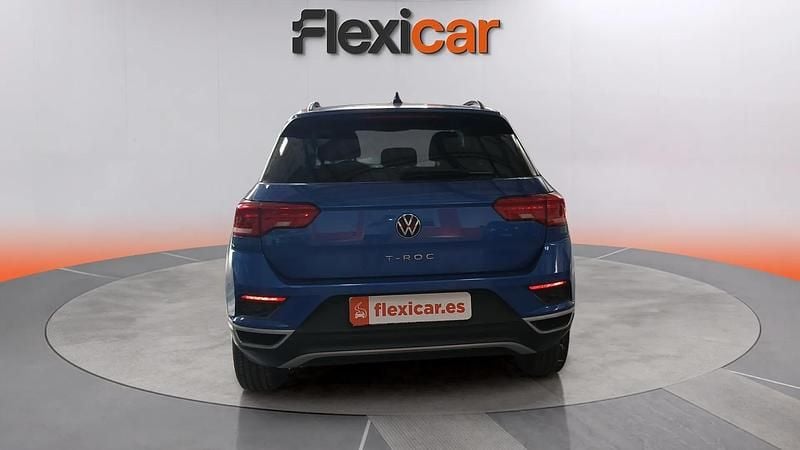 Usado VW T-Roc Advance 150 CV (110 kW) 2021 Azul SUV