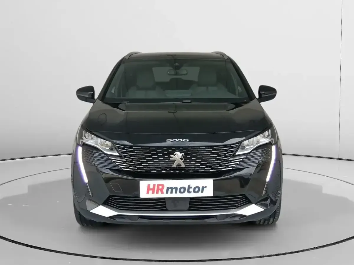 Usado Peugeot 5008 Active 131 CV (96 kW) 2022 Negro SUV