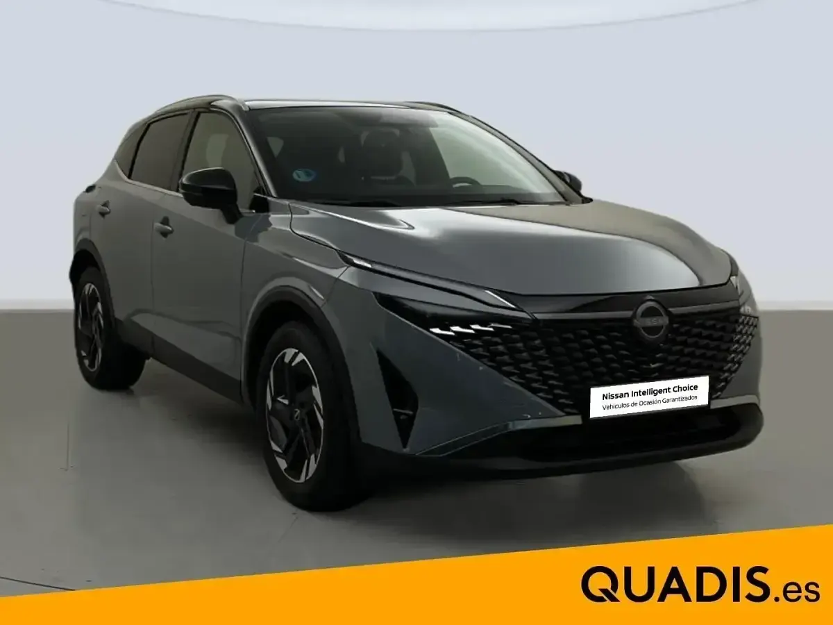 Usado Nissan Qashqai N-Connecta 140 CV (102 kW) 2024 Gris SUV