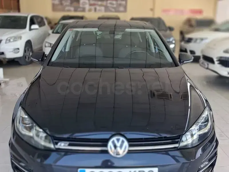 Usado VW Golf VII Advance 150 CV (110 kW) 2017 Negro Berlina