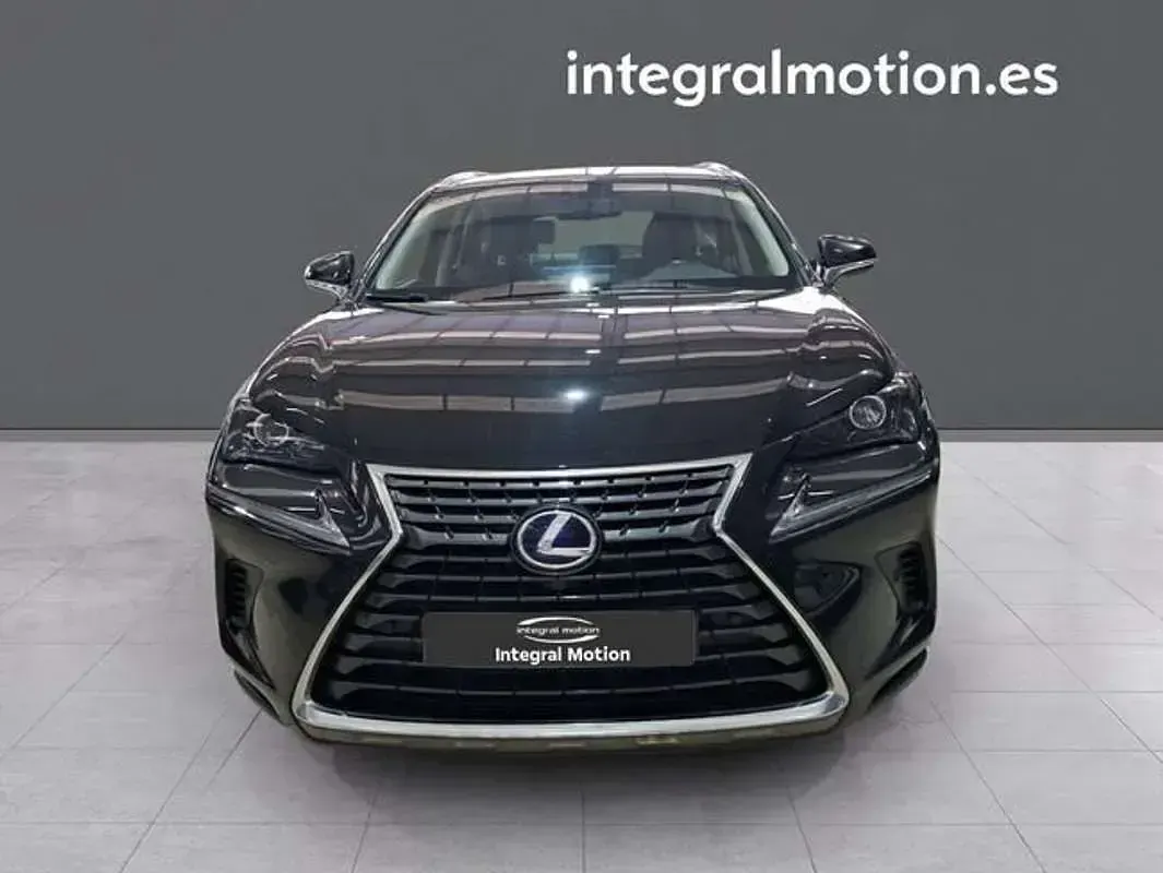 Usado Lexus NX300h Business Edition 197 CV (144 kW) 2020 Negro SUV