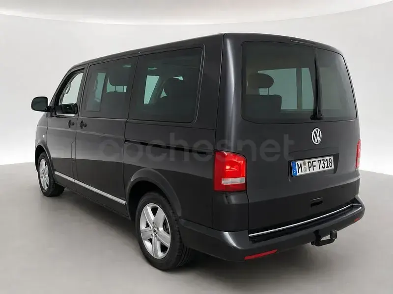 Usado VW Multivan Highline 180 CV (132 kW) 2014 Negro Monovolumen