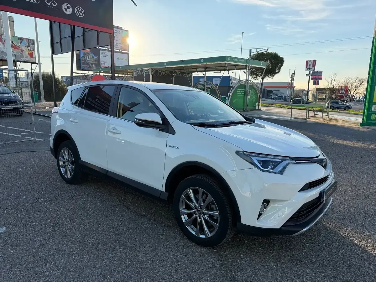 Brugt Toyota RAV4 Hybrid Advance 218 HK (160 kW) 2019 Hvid SUV