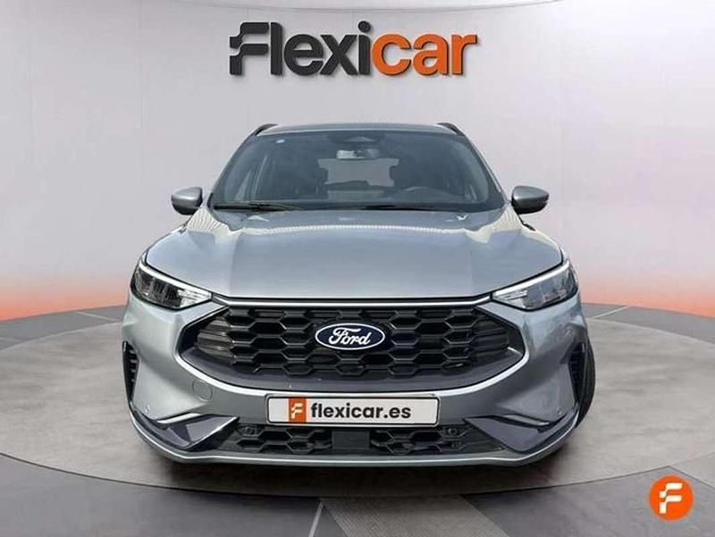 Usado Ford Kuga ST-Line 150 HP (110 kW) 2025 Cinzento SUV