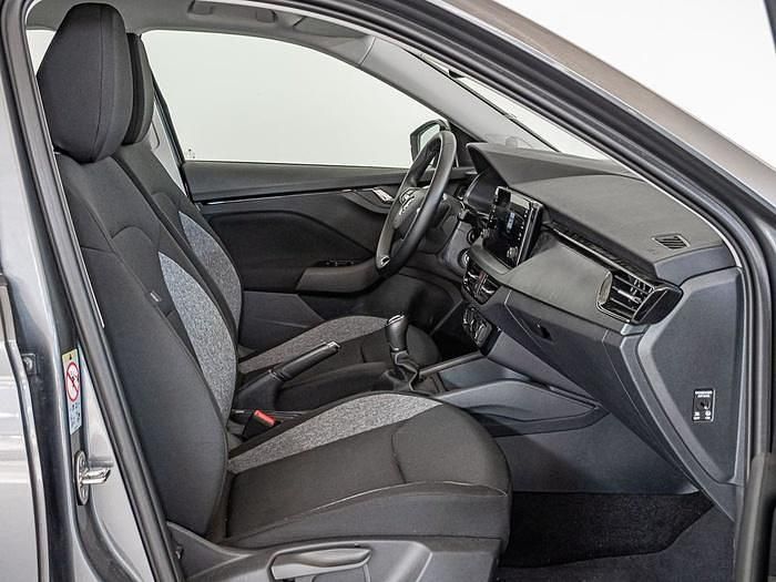 Usado Skoda Kamiq Essence 95 CV (69 kW) 2024 Gris SUV