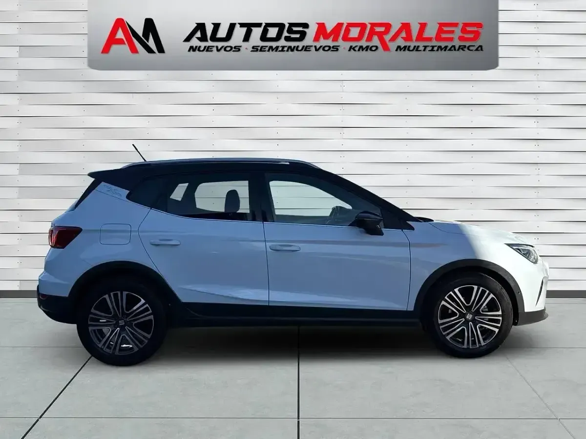 Usado Seat Arona FR 110 CV (80 kW) 2023 Blanco SUV