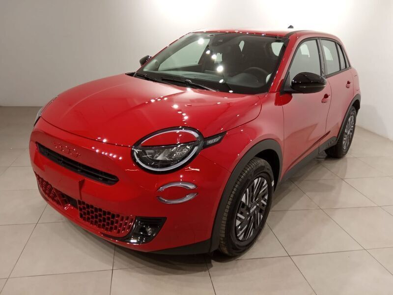 Rojo Nuevo 2024 Fiat 600E Red | 27.500 € (Buen precio) - Imagen 1/4