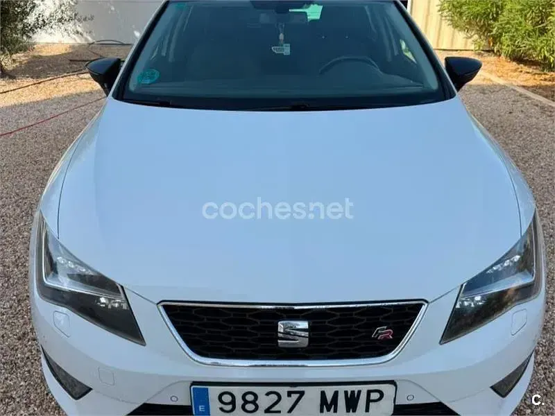Usado Seat Leon FR 180 CV (132 kW) 2014 Blanco Berlina