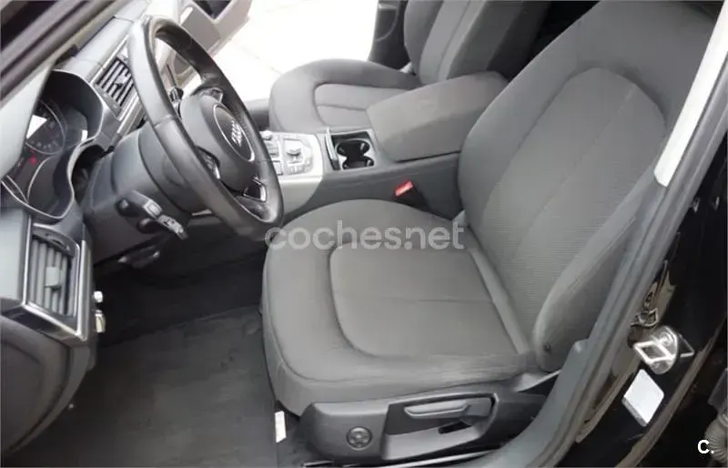 Usado Audi A6 204 CV (150 kW) 2012 Negro Familiar
