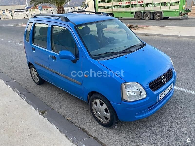 Azul Usado 2002 Opel Agila Color Edition Berlina | 1500 € - Imagen 1/4