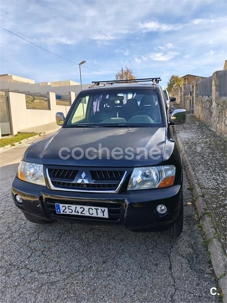 Negro Usado 2004 Mitsubishi Montero SUV | 12.500 € (Precio justo) - Imagen 1/4