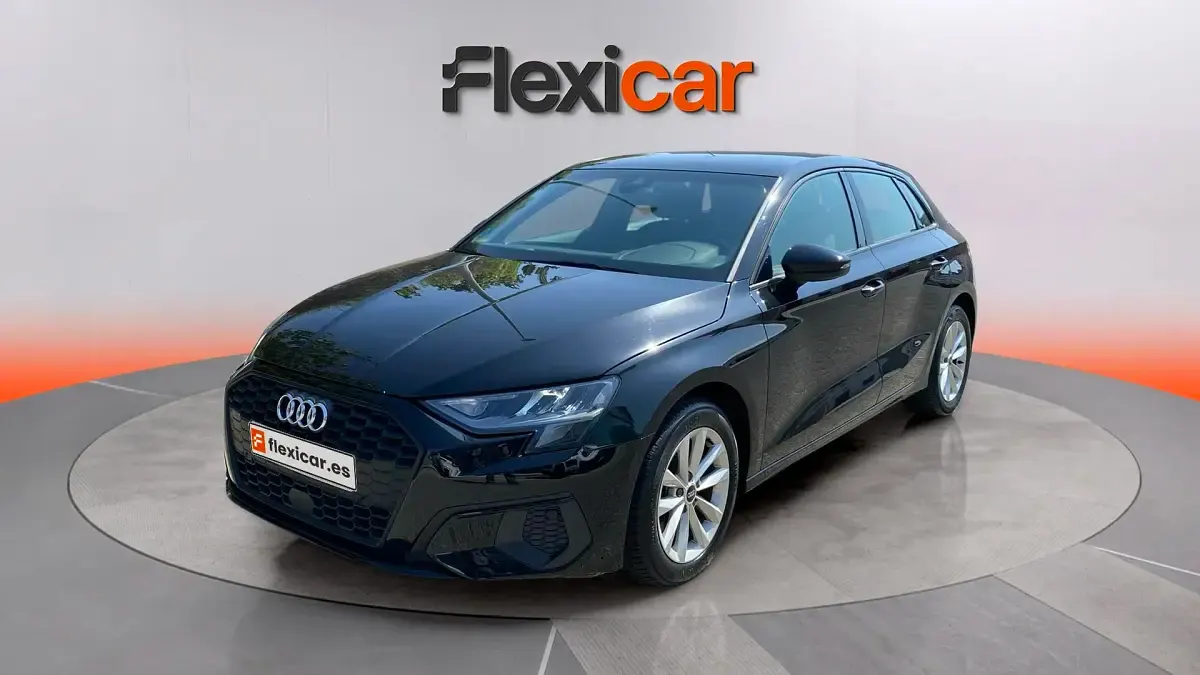 Usado Audi A3 Premium 110 CV (80 kW) 2022 Negro Berlina