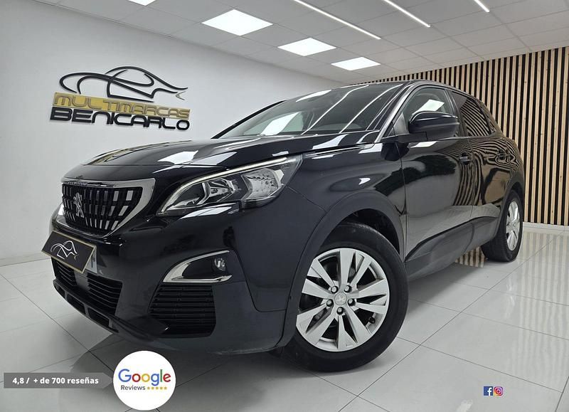 Usado Peugeot 3008 Active 120 CV (88 kW) 2017 Negro SUV
