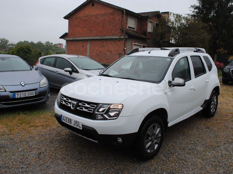 Blanco Usado 2016 Dacia Duster Lauréate SUV | 11.900 € (Precio justo) - Imagen 1/4