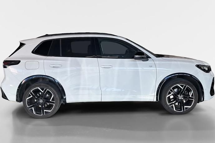Usado VW Tiguan R-line 193 CV (141 kW) 2024 SUV