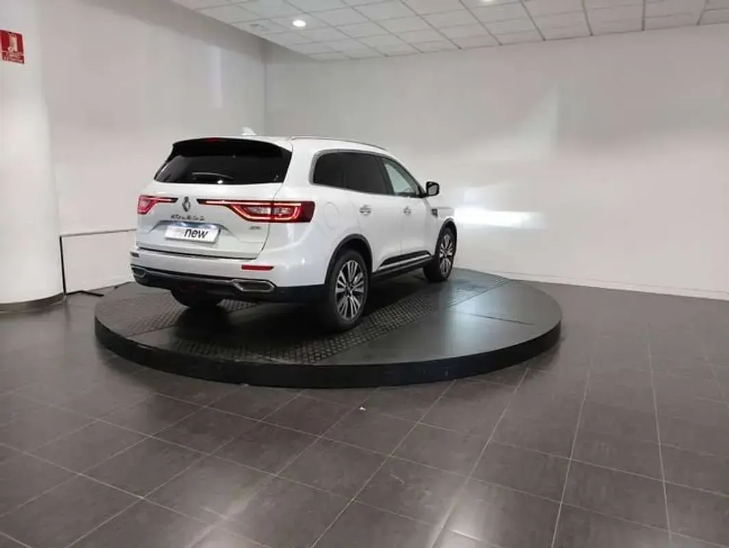 Usado Renault Koleos Initiale Paris 177 CV (130 kW) 2018 Blanco SUV
