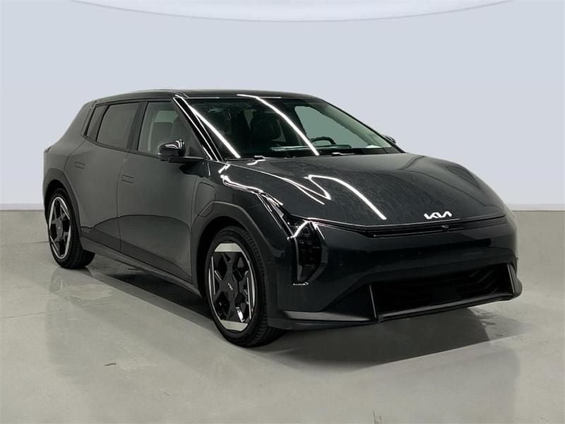 Nuevo Kia EV4 Launch Edition 150 kW (204 CV) 2026 Dark penta metal Berlina