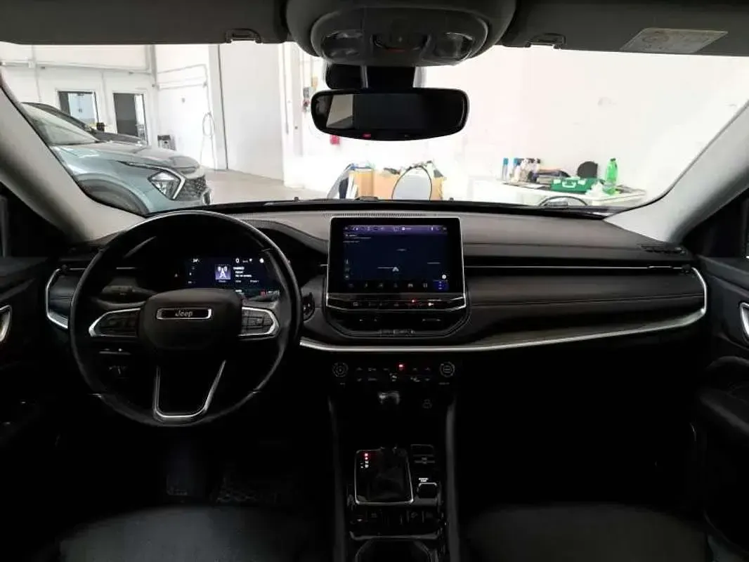 Usado Jeep Compass Limited 190 CV (139 kW) 2022 Negro SUV