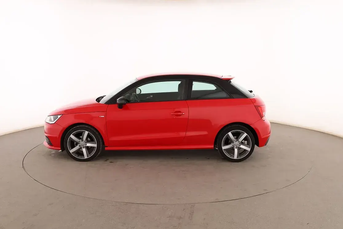 Usado Audi A1 95 CV (69 kW) 2017 Rojo Utilitario