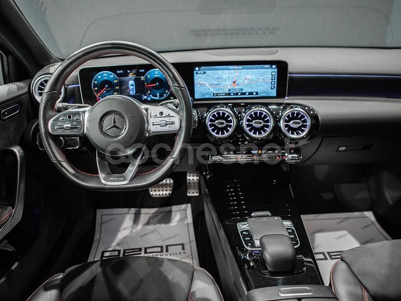 Usado Mercedes A200 150 CV (110 kW) 2019 Gris / plata Berlina