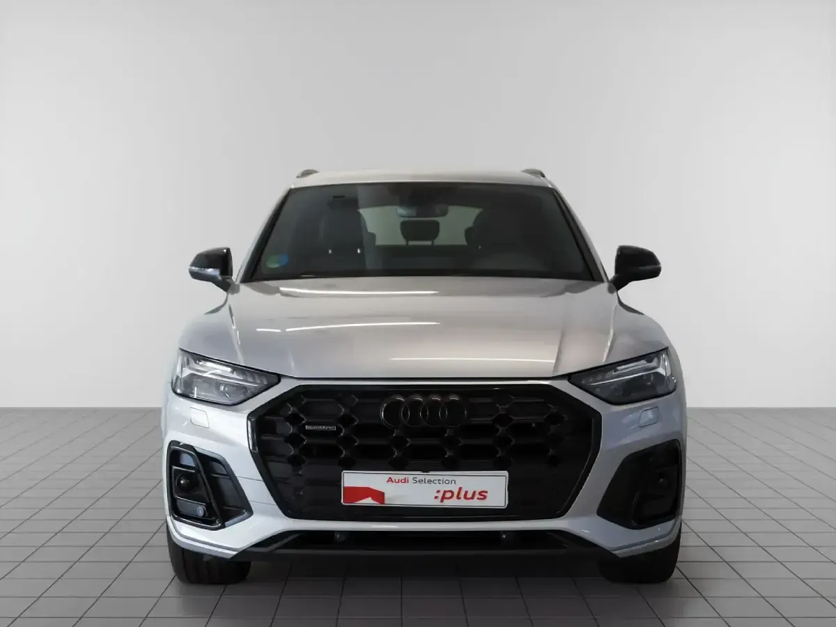 Usado Audi Q5 204 CV (150 kW) 2022 Gris / plata SUV