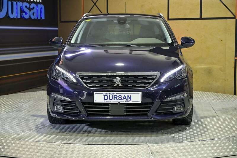 Usado Peugeot 308 SW Allure 131 CV (96 kW) 2020 Azul Familiar