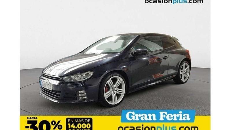 Negro Usado 2014 VW Scirocco R-line Coupe | 14.590 € (Buen precio) - Imagen 1/4
