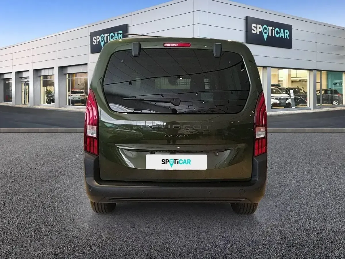 Nuevo Peugeot Rifter Allure 130 CV (95 kW) 2026 Verde Monovolumen