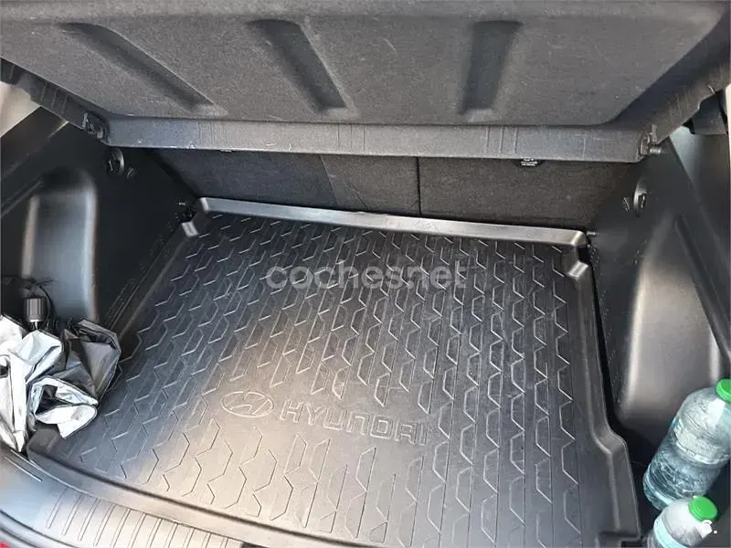 Usado Hyundai Kona 141 CV (103 kW) 2023 Rojo SUV