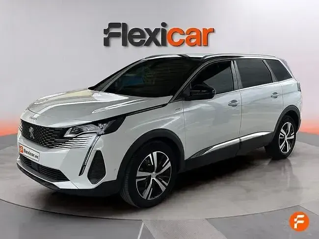 Usado Peugeot 5008 GT 130 CV (95 kW) 2022 Blanco SUV