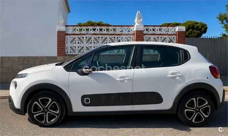 Usado Citroën C3 Feel 110 CV (80 kW) 2020 Blanco Utilitario