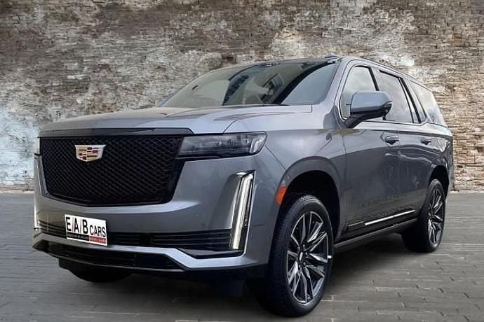 Gris Usado 2023 Cadillac Escalade SUV | 140.500 € - Imagen 1/4