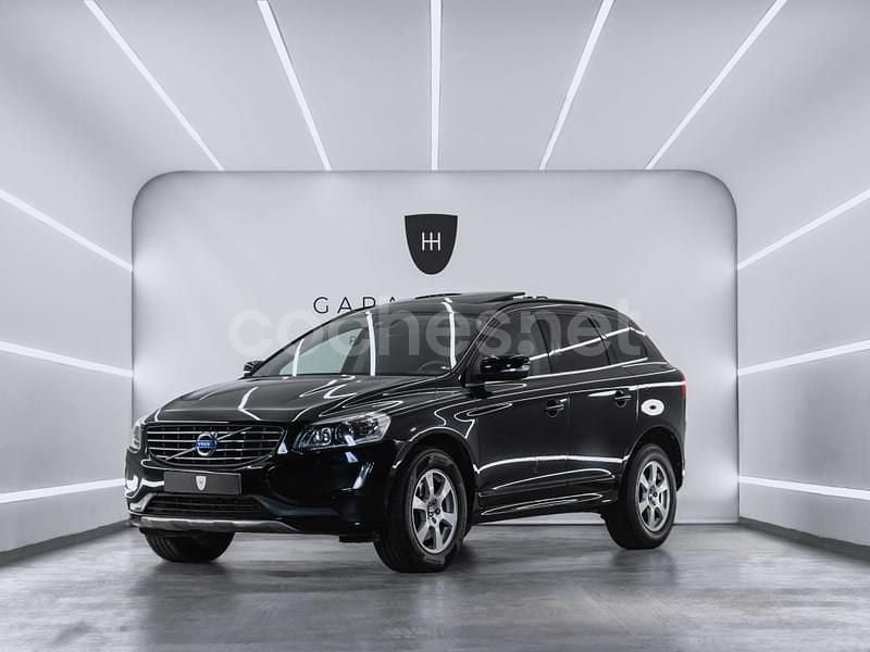 Usado Volvo XC60 Momentum 136 CV (100 kW) 2015 Negro SUV