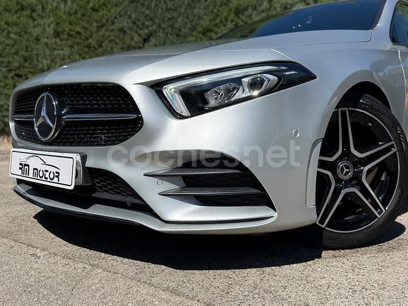 Usado Mercedes A200 150 CV (110 kW) 2022 Gris / plata Berlina