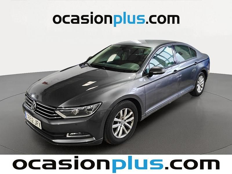Gris Usado 2015 VW Passat Edition Berlina | 14.800 € (Un poco caro) - Imagen 1/4
