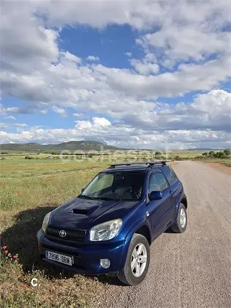 Usado Toyota RAV4 Sol 116 CV (85 kW) 2004 Azul SUV