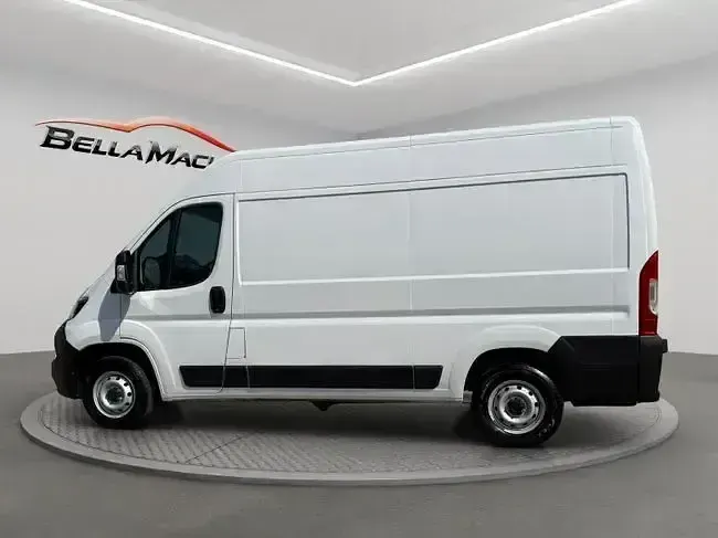 Usado Fiat Ducato 140 CV (102 kW) 2023 Blanco Van