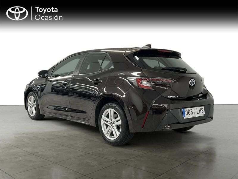 Usado Toyota Corolla Active 122 CV (89 kW) 2020 Marrón