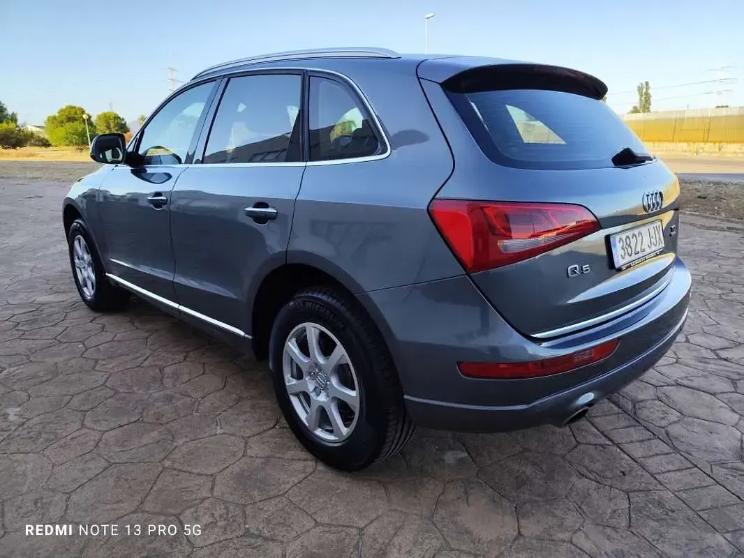 Usado Audi Q5 190 CV (139 kW) 2015 Gris SUV