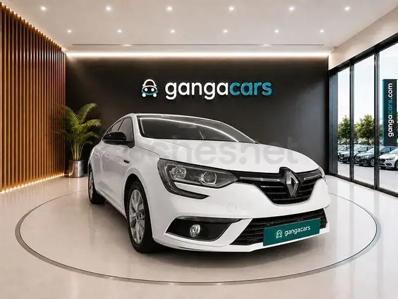 Usado Renault Mégane GrandTour LIMITED 115 CV (84 kW) 2019 Blanco Familiar