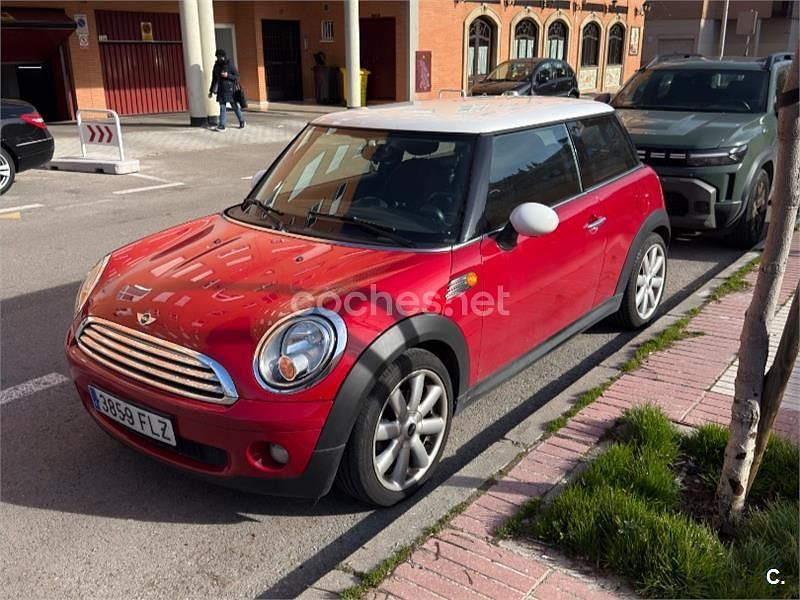 Usado Mini Cooper 120 CV (88 kW) 2007 Rojo Utilitario