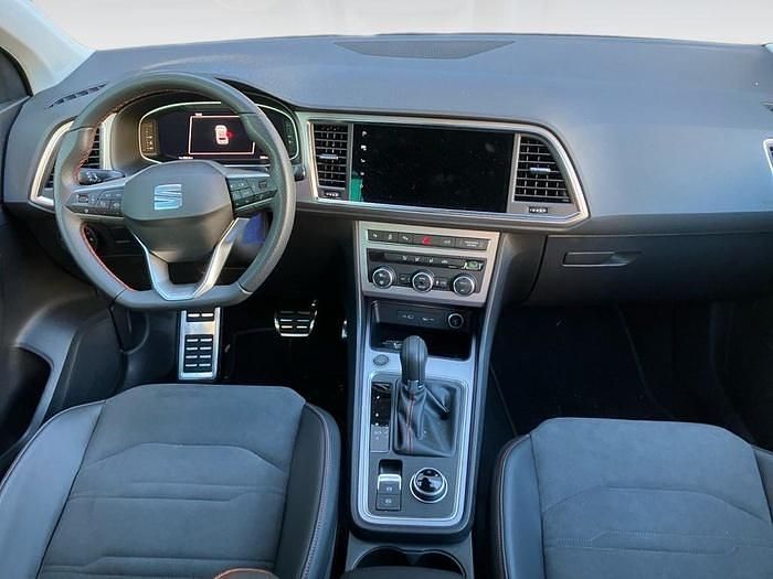 Usado Seat Ateca FR 150 CV (110 kW) 2025 Blanco SUV