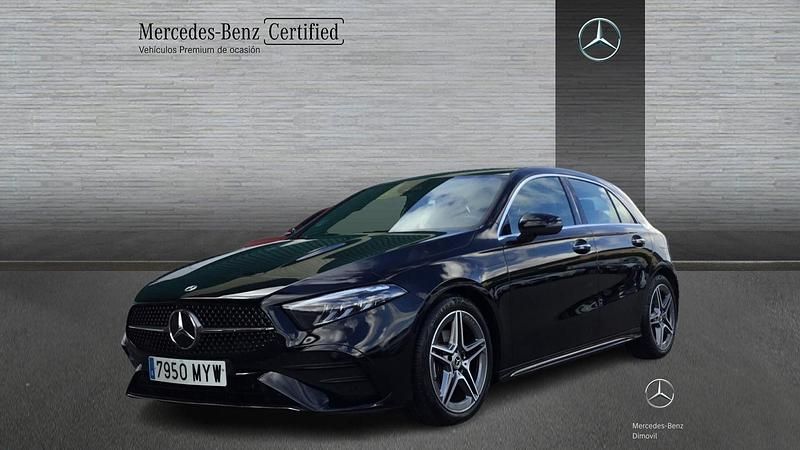 Negro Usado 2025 Mercedes A180 | 34.900 € (Un poco caro) - Imagen 1/4