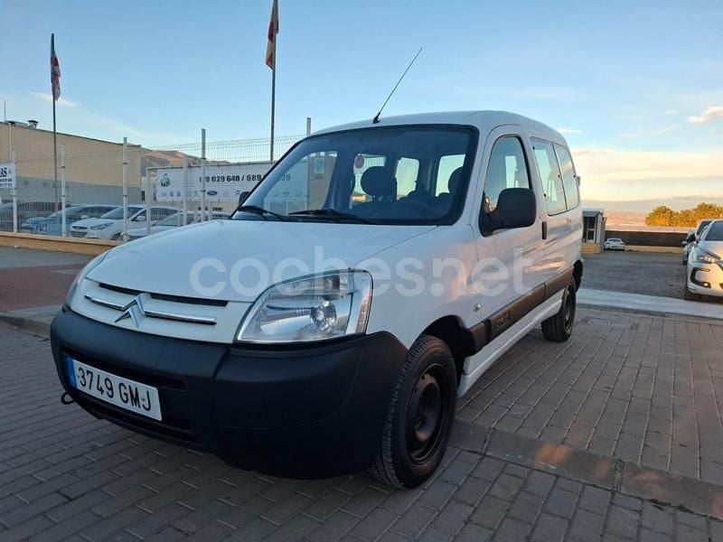 Blanco Usado 2009 Citroën Berlingo Monovolumen | 4499 € (Super precio) - Imagen 1/4