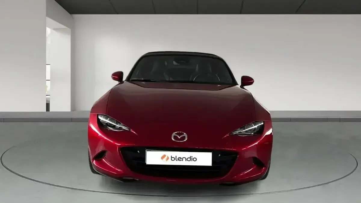 Usado Mazda MX5 Exclusive-Line 184 CV (135 kW) 2025 Rojo Descapotable