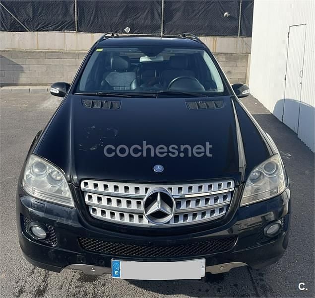 Usado Mercedes ML320 224 CV (164 kW) 2006 Negro SUV