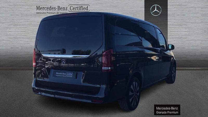 Usado Mercedes V250 190 CV (139 kW) 2023 Gris Monovolumen