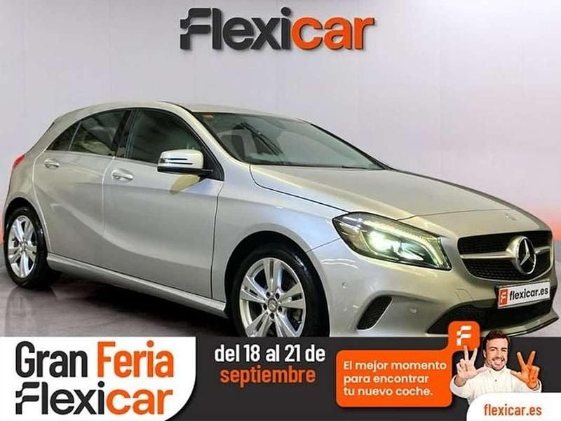 Gris Usado 2017 Mercedes A200 Urban Utilitario | 17.790 € (Buen precio) - Imagen 1/4