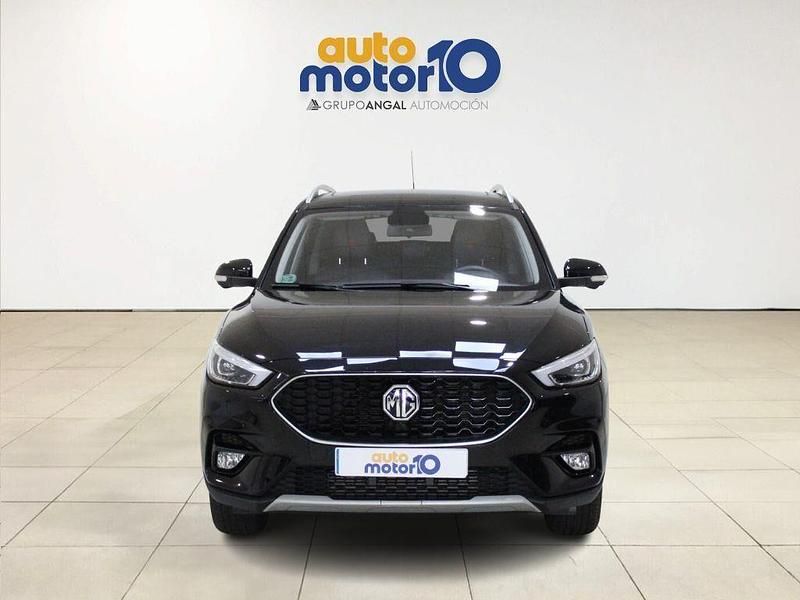Usado MG ZS Luxury 111 CV (81 kW) 2024 Negro Berlina