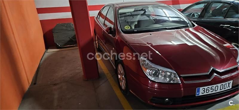 Usado Citroën C5 Exclusive 143 CV (105 kW) 2004 Rojo Berlina